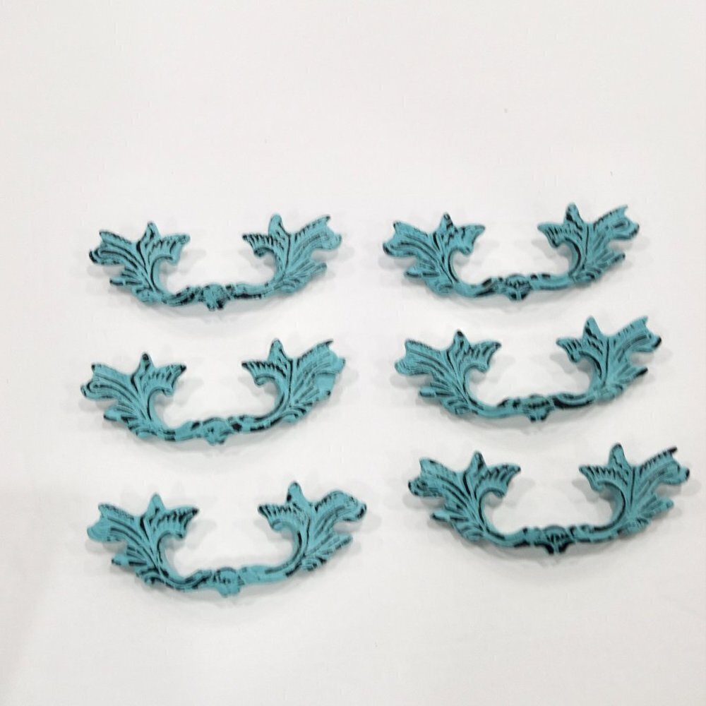 New set of 6 blue pull / knob , many avaialble